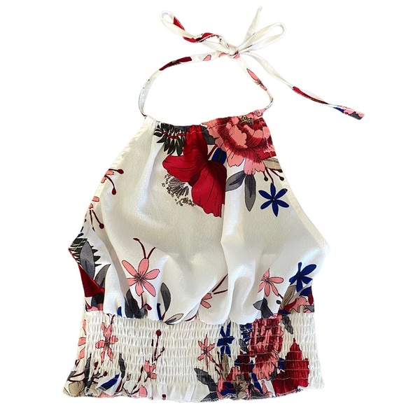 Tops - Cropped smocked floral halter top S